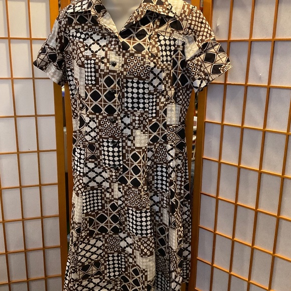 Groovy 1970’s retro pattern midi dress - Picture 12 of 15